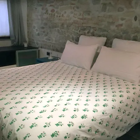 Bed and breakfast All' Ombra Del Portico *