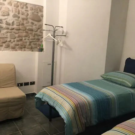 住宿加早餐酒店 阿罗木布拉德尔普提克住宿加早餐旅馆 博洛尼亚