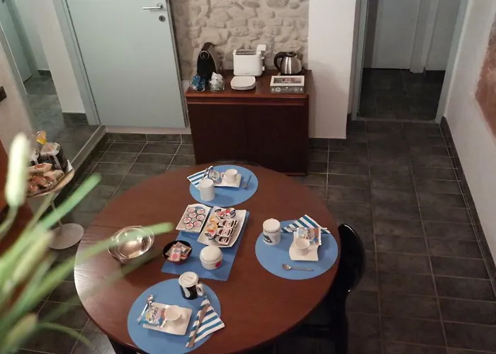 All' Ombra Del Portico Bed and breakfast