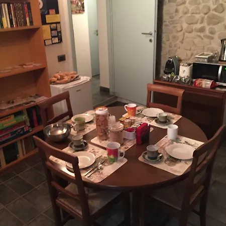 All' Ombra Del Portico Panzió