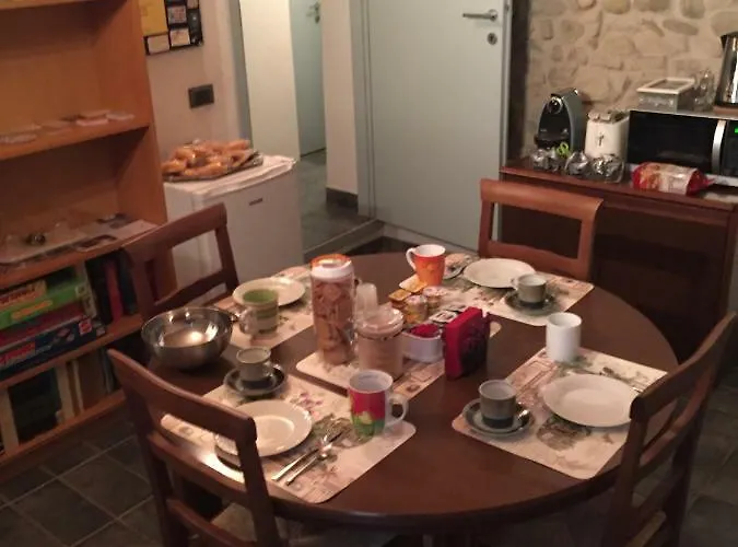 All' Ombra Del Portico Bed & Breakfast